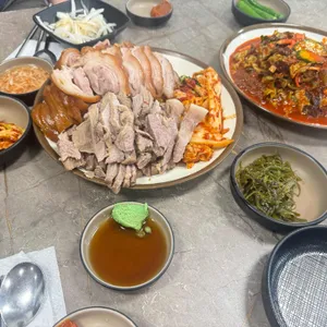 가마솥족발 대표 사진