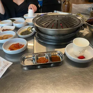 구남로스 대표 사진