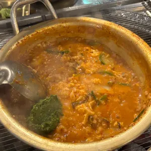 돈그리아 사진