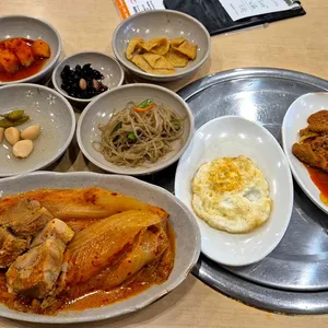 장독대김치찜김치찌개 사진