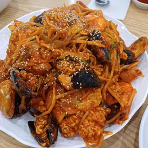 동해물과아구찜 사진