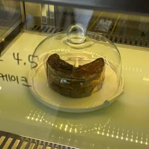 꾸우밍 사진