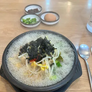 굴다리전주콩나물국밥 사진