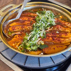 충민정 대표 사진