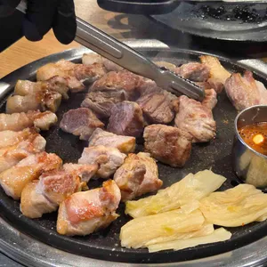 흑돼지 근고기 전문점 도민상회 사진