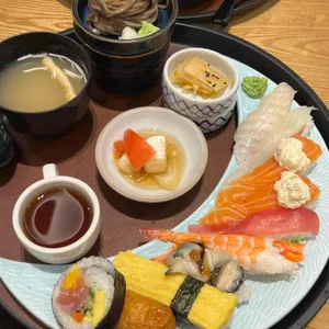 상무초밥 사진 1