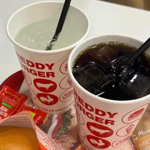 프레디버거 사진