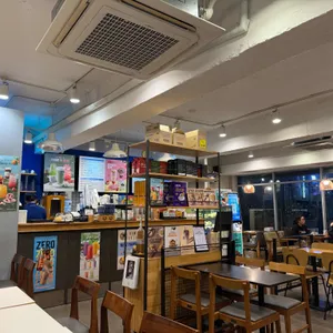 이디야커피 대표 사진