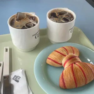 콜프로스터스 대표 사진