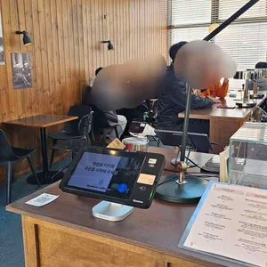 인썸니악 커피바 대표 사진