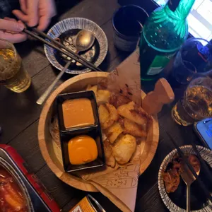 시선 대표 사진