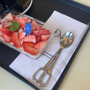 금송덕미 대표 사진