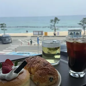롱블랙 사진