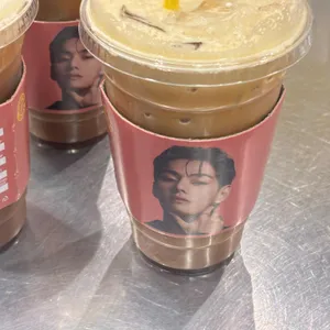 컴포즈커피 대표 사진