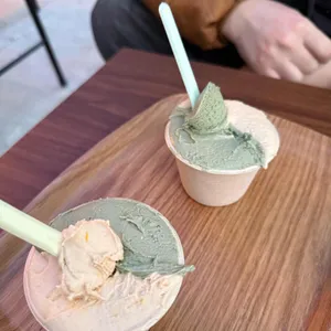 낙하주의 대표 사진
