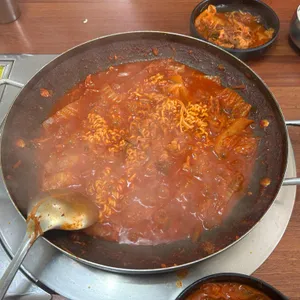 이정희차돌박이김치두루치기 대표 사진