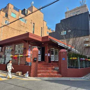 따우전드 대표 사진