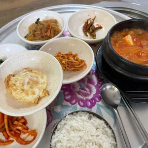 성내식당 사진 1