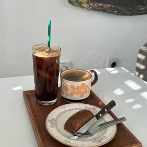 카페 니트 사진 1