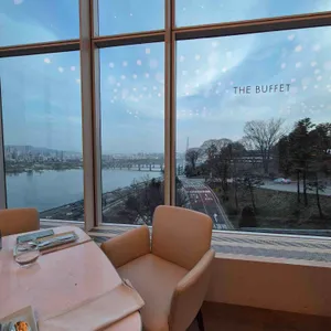 비스타 워커힐 서울 더뷔페 대표 사진