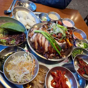 완미족발 사진 1