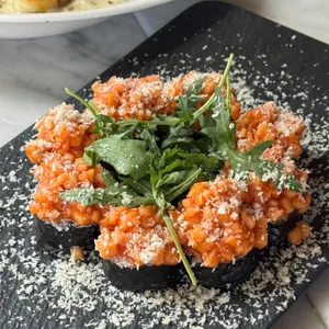 소브스위드살몬 대표 사진