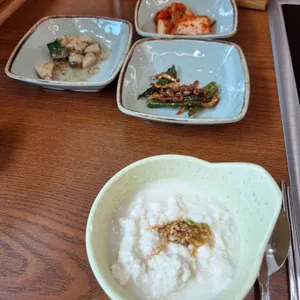 맷돌로만 대표 사진