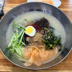 부민세숫대야냉면 사진 2