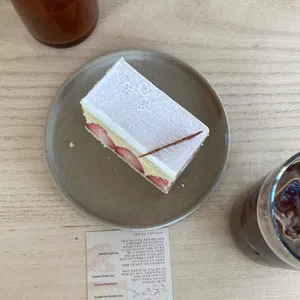 올웨이즈 어거스트 로스터리 사진 2