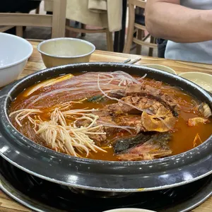 천하뼈다귀감자탕 사진 1