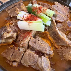 시골집얼큰한뼈해장국 사진 2