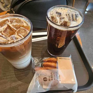 스타벅스 사진 1