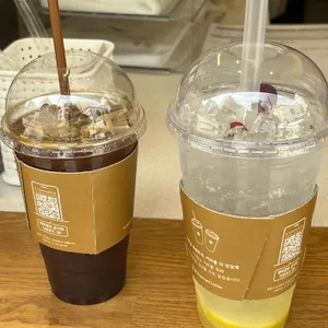 텐퍼센트커피 사진