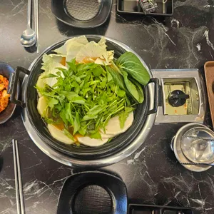 채소담 샤브칼국수 사진 1