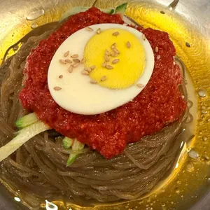 육쌈냉면 대표 사진