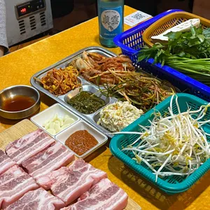 원동미나리삼겹살 사진