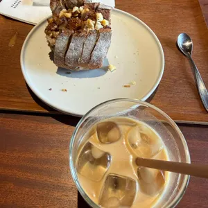 모모스커피 대표 사진