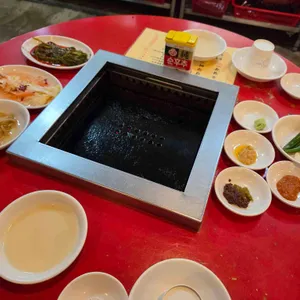 홍지로스 대표 사진