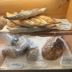 러스트 베이커리 리뷰 사진