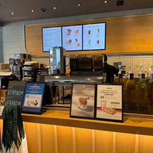 스타벅스 대표 사진