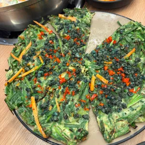 팔당원조칼제비 사진