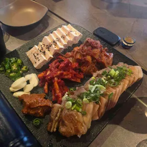 율담 대표 사진