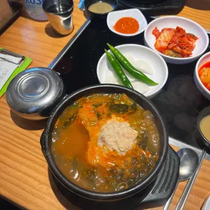 콩뼈숯뼈감자탕 사진