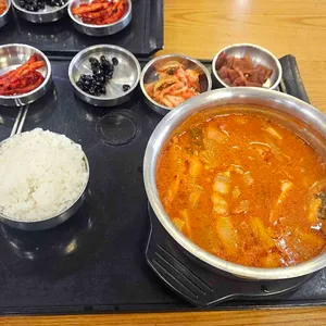 김천휴게소(서울방향) 식당가 사진 1