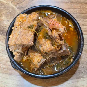 1등 뼈해장국 감자탕 밥집 술집 돼지국밥 사진