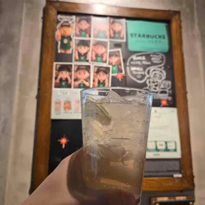 스타벅스 사진 1