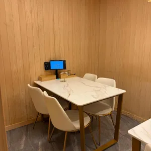 육더미 대표 사진