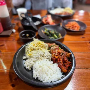 몽촌토성보리밥손칼국수 대표 사진