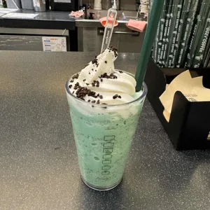 우지커피 대표 사진