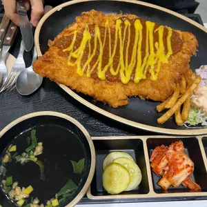 용감한식당 사진